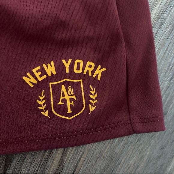 Abercrombie Kids boys shorts
 size 9/10 - Picture 2 of 4